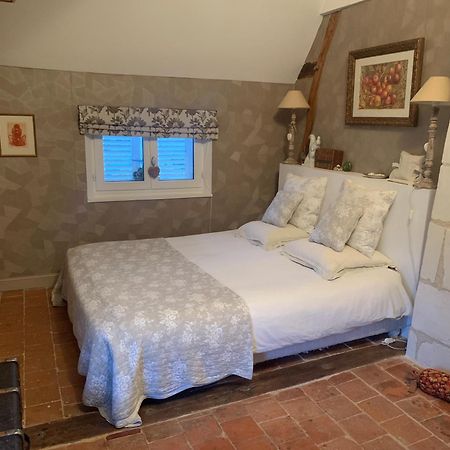 Le Clos Mademoiselle Лош Екстериор снимка