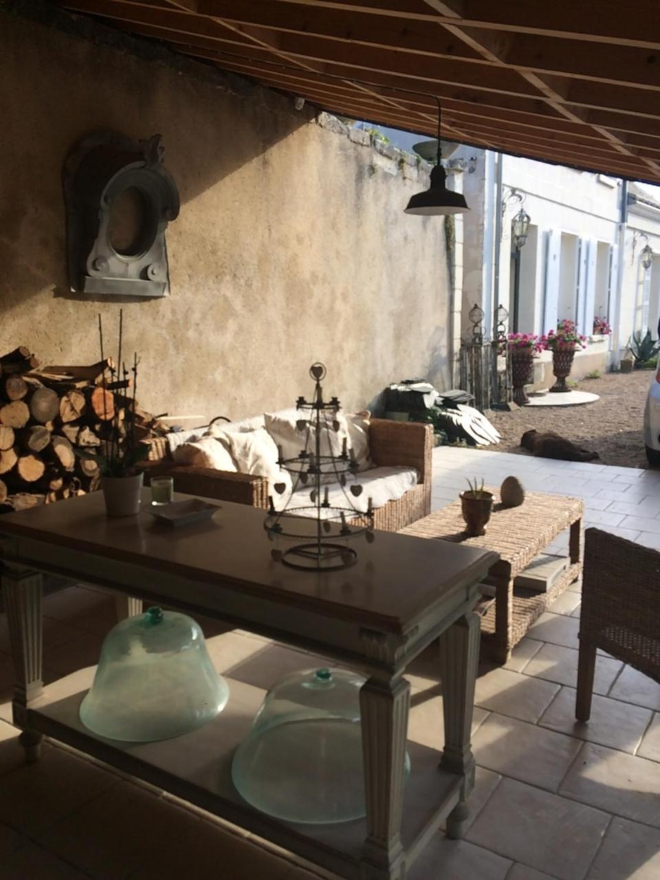 Le Clos Mademoiselle Лош Екстериор снимка